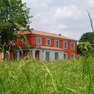 Weinhof Am Nussbaum Gasthof